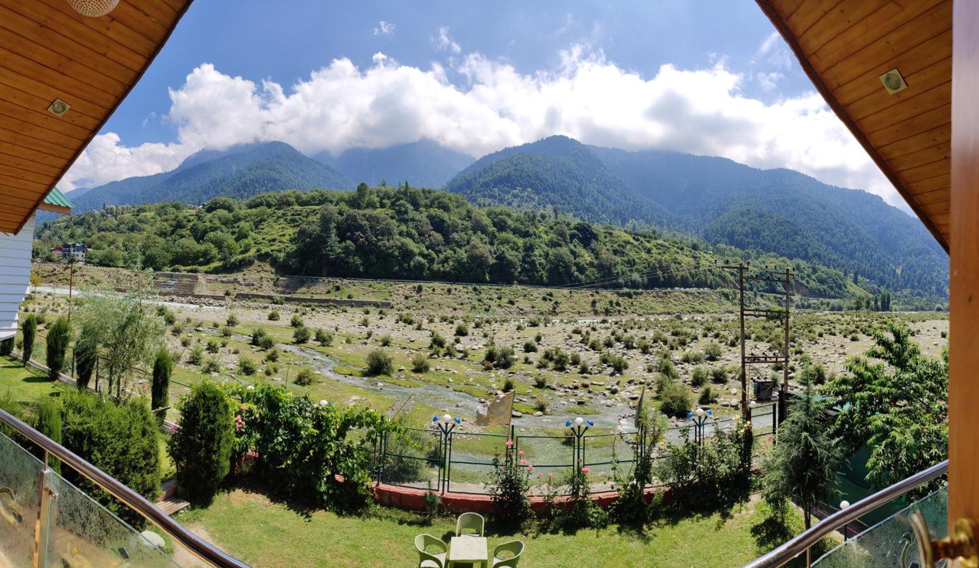Sojourn Cottages ปาฮาลกัม ภายนอก รูปภาพ