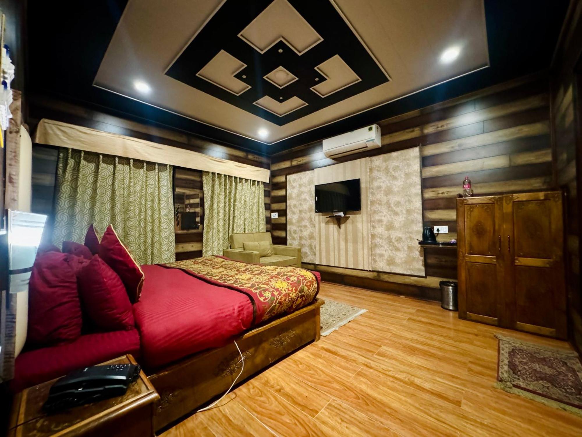 Sojourn Cottages ปาฮาลกัม ภายนอก รูปภาพ