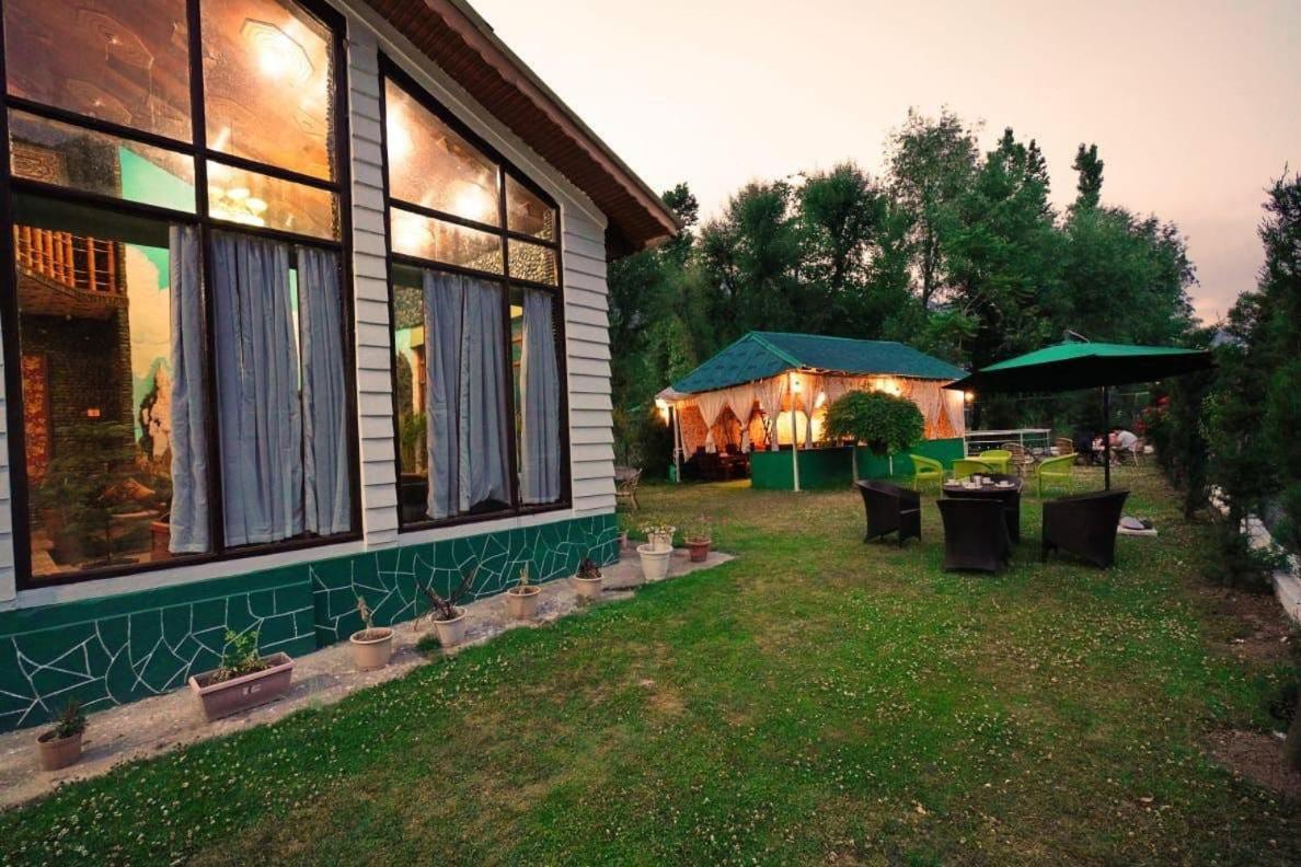 Sojourn Cottages ปาฮาลกัม ภายนอก รูปภาพ